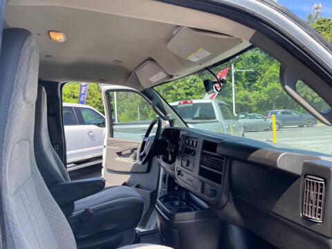 2018 Chevrolet Express 2500