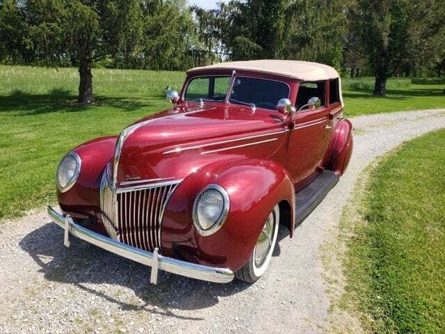 1939 Ford PHAETON 9