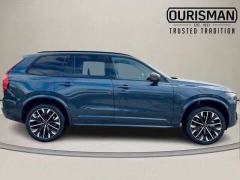 2026 Volvo XC90 B6 Ultra Dark 6P