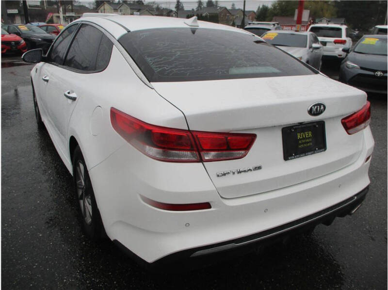 2020 Kia Optima LX