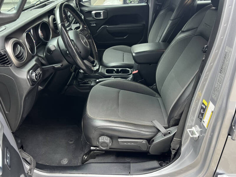 2020 Jeep Wrangler Unlimited Freedom