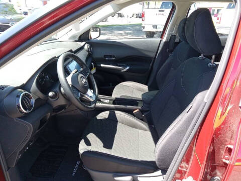 2024 Nissan Kicks SV