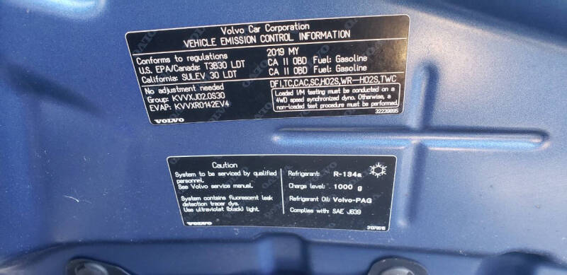 2019 Volvo XC90 T6 R-Design