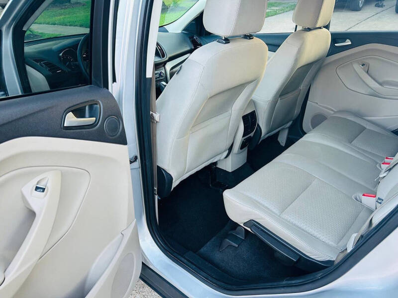 2017 Ford Escape SE