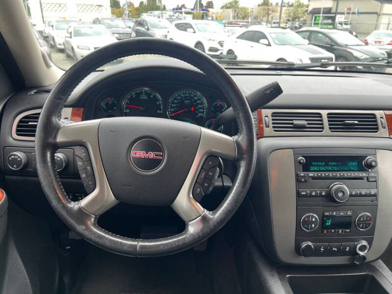 2012 GMC Yukon XL SLT