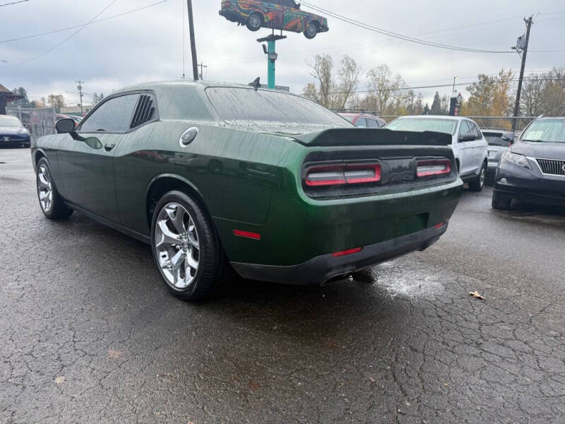 2018 Dodge Challenger SXT