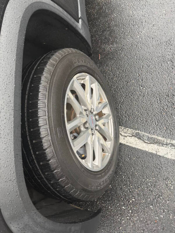 2018 GMC Acadia SLE-2