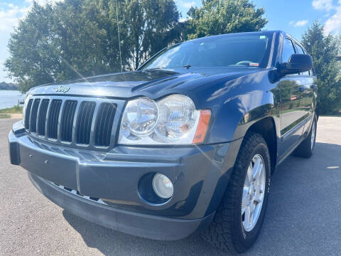 2007 Jeep Grand Cherokee for sale at Nice Cars in Pleasant Hill MO