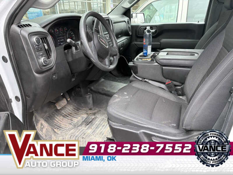 2024 GMC Sierra 2500HD Pro