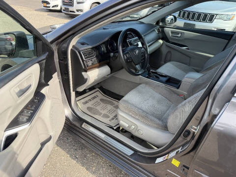 2017 Toyota Camry LE