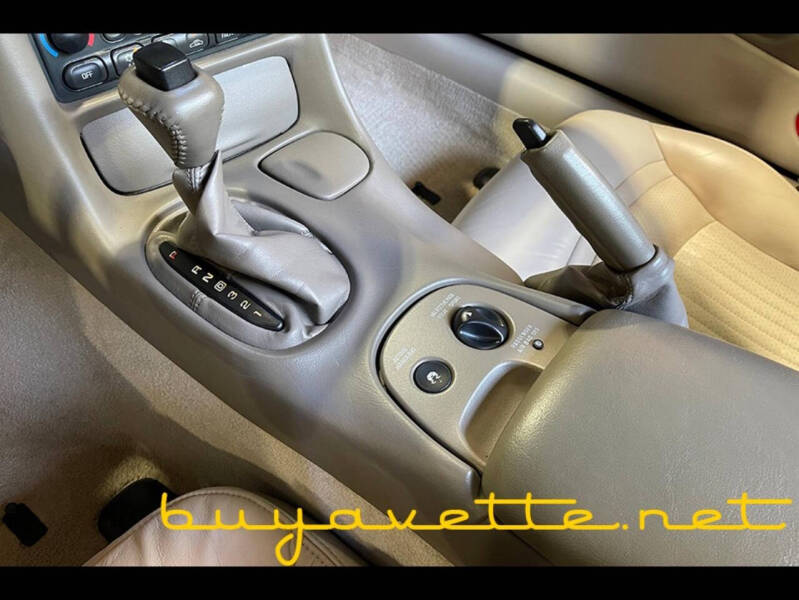 2003 Chevrolet Corvette