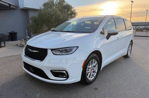 2023 Chrysler Pacifica Touring L