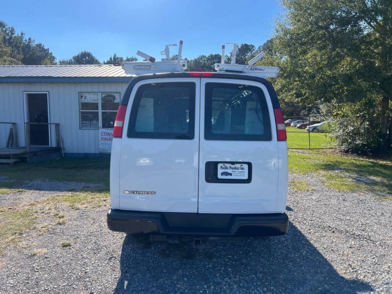 2017 Chevrolet Express 2500