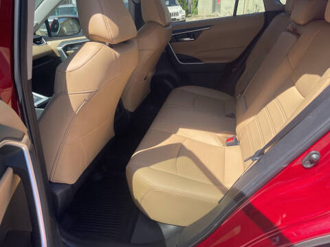 2023 Toyota RAV4 XLE Premium