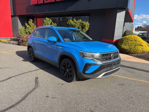 2023 Volkswagen Taos SE 4Motion