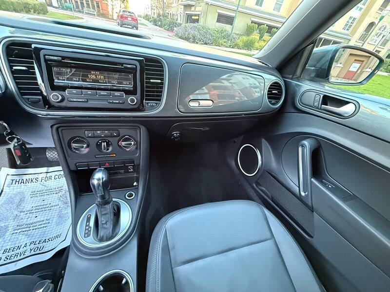 2012 Volkswagen Beetle 2.5L PZEV