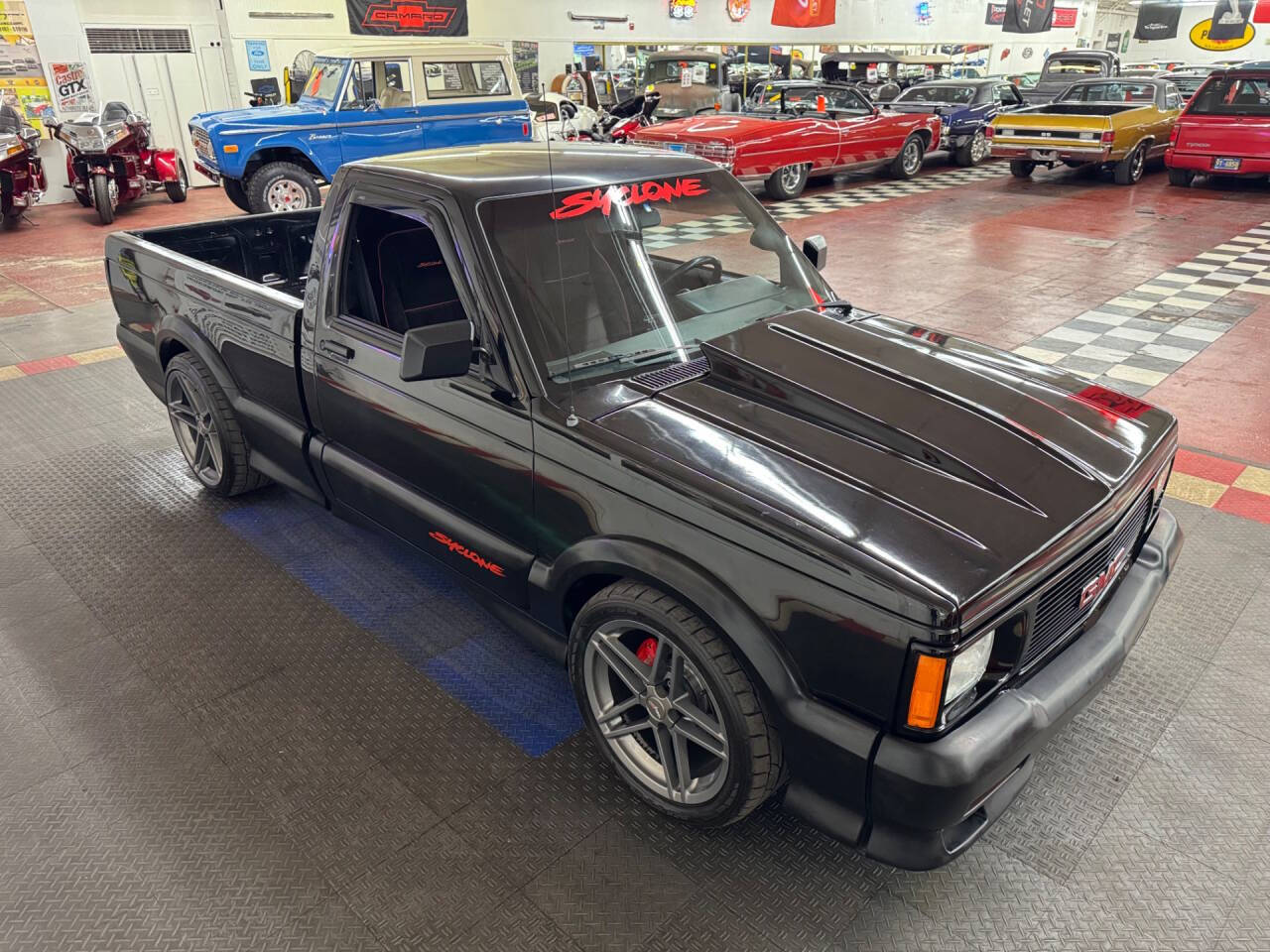 1991 GMC Syclone 11