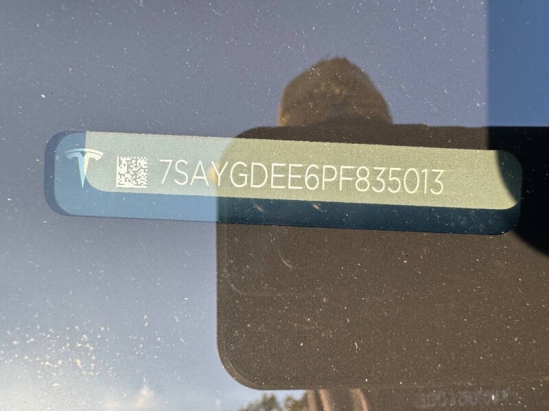 2023 Tesla Model Y Long Range