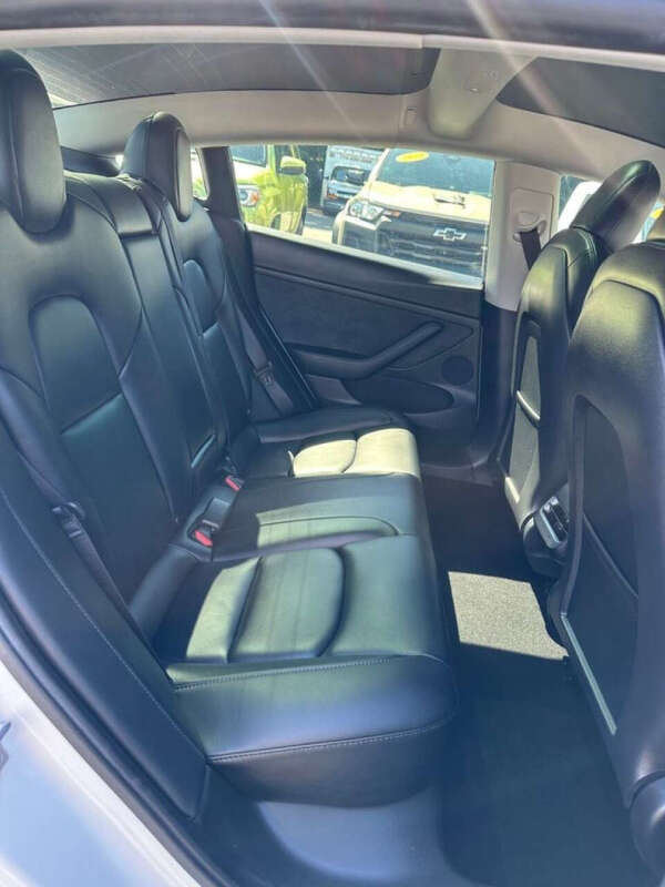 2022 Tesla Model 3 Performance