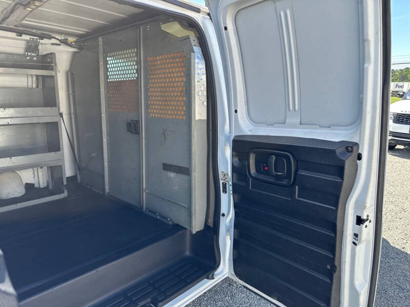 2017 Chevrolet Express 2500