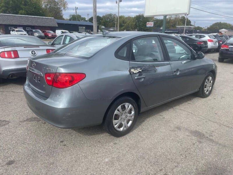 2010 Hyundai Elantra Blue