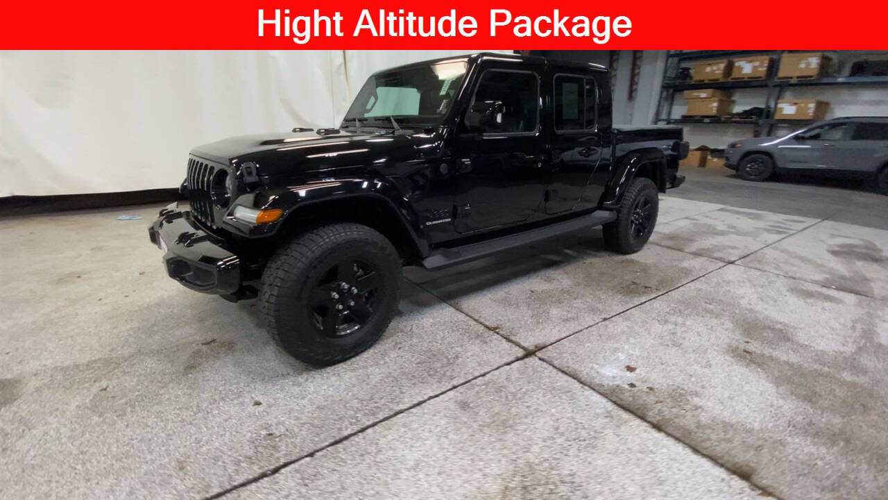 2022 Jeep Gladiator for sale at Victoria Auto Sales in Victoria, MN