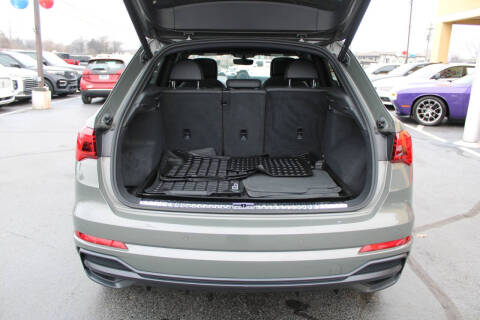 2022 Audi Q3 quattro S line Premium 45 TFSI