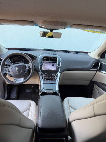 2020 Lincoln Nautilus Standard