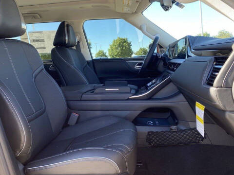 2025 Infiniti QX80 Sensory