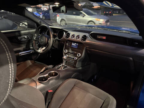 2020 Ford Mustang EcoBoost