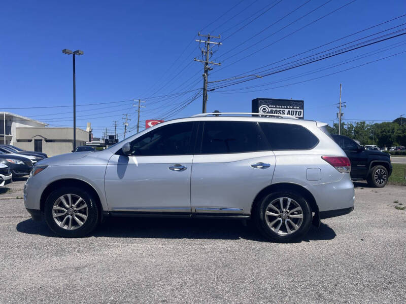 2015 Nissan Pathfinder SL