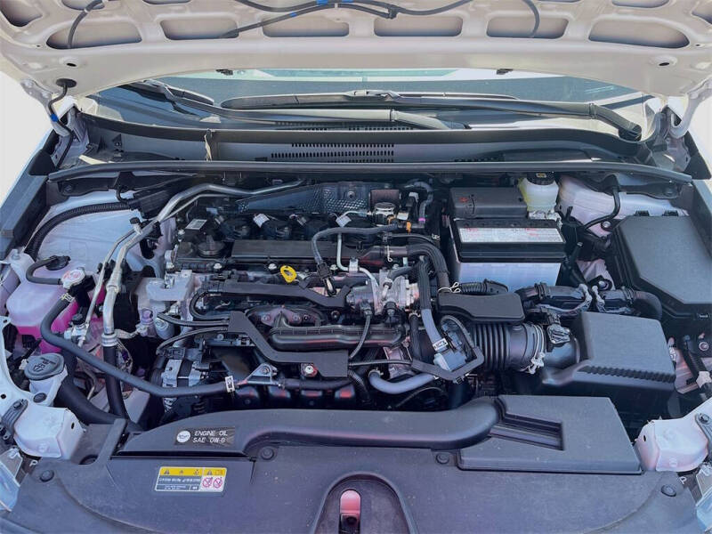 2025 Toyota Corolla Hatchback SE