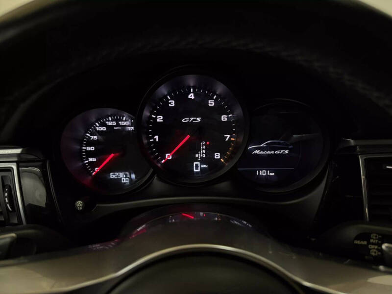 2017 Porsche Macan GTS