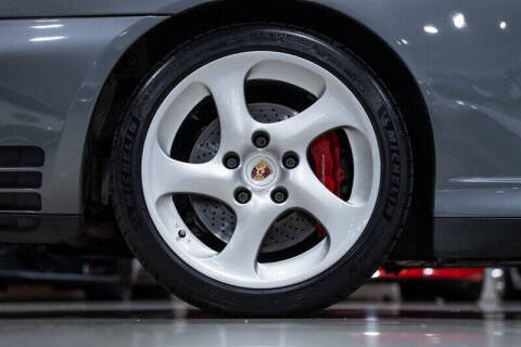 2004 Porsche 911 Carrera 4S