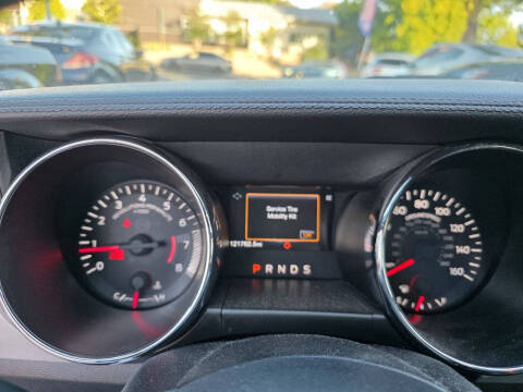 2016 Ford Mustang EcoBoost Premium
