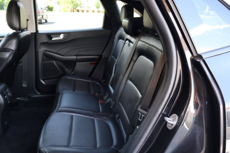 2022 Ford Escape SEL