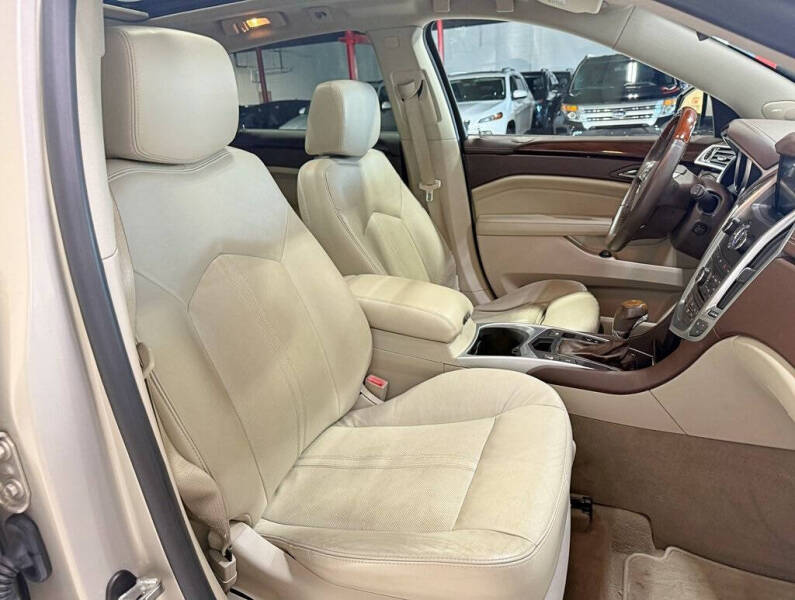 2010 Cadillac SRX Luxury Collection