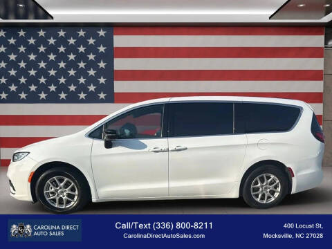 2025 Chrysler Pacifica Select