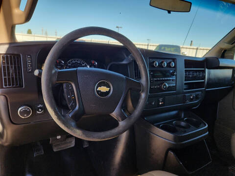 2016 Chevrolet Express 2500