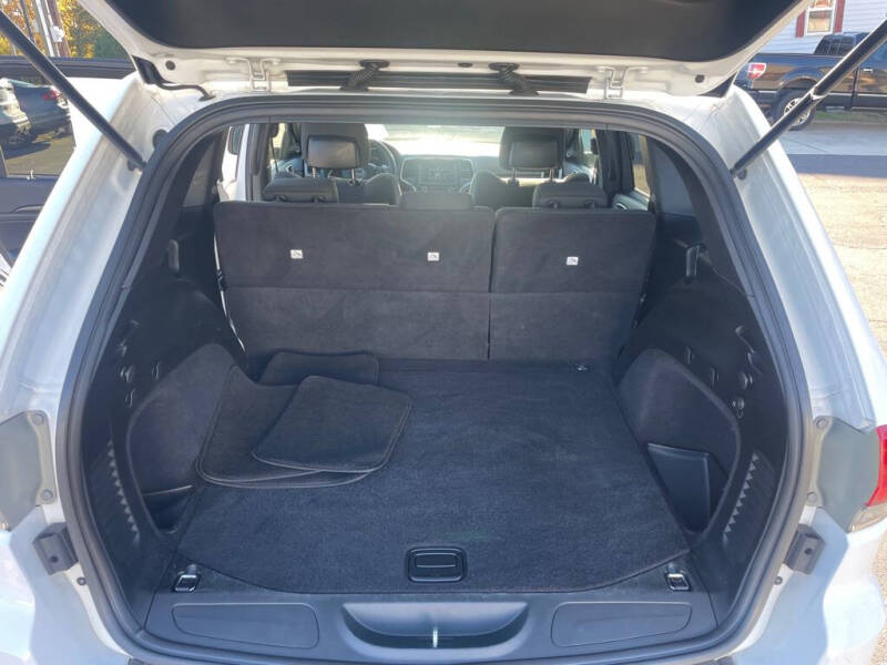 2017 Jeep Grand Cherokee Laredo