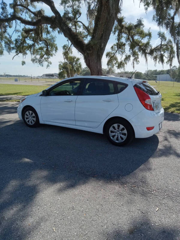 2017 Hyundai Accent SE