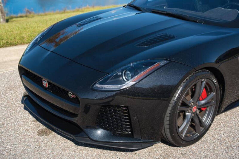 2017 Jaguar F-TYPE SVR