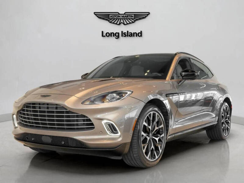 2023 Aston Martin DBX