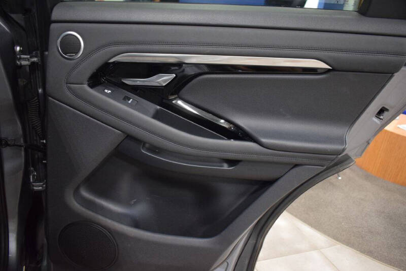 2020 Land Rover Range Rover Evoque SE