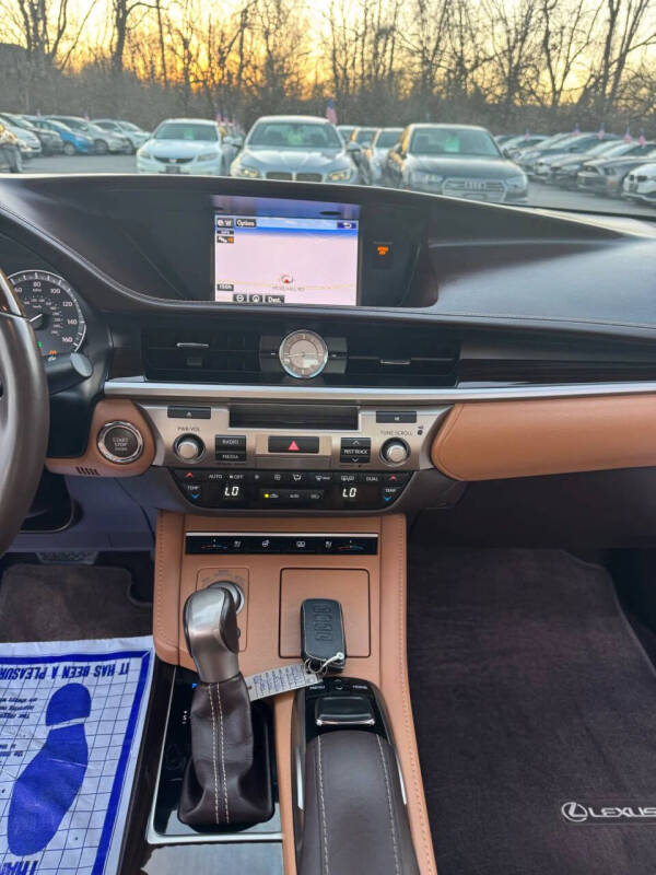 2016 Lexus ES 350