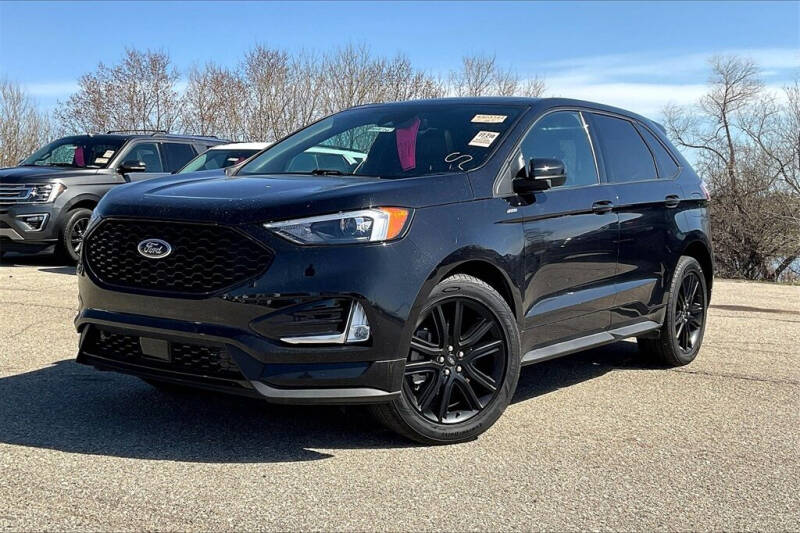 Used 2021 Ford Edge ST-Line with VIN 2FMPK4J96MBA08519 for sale in Montevideo, Minnesota