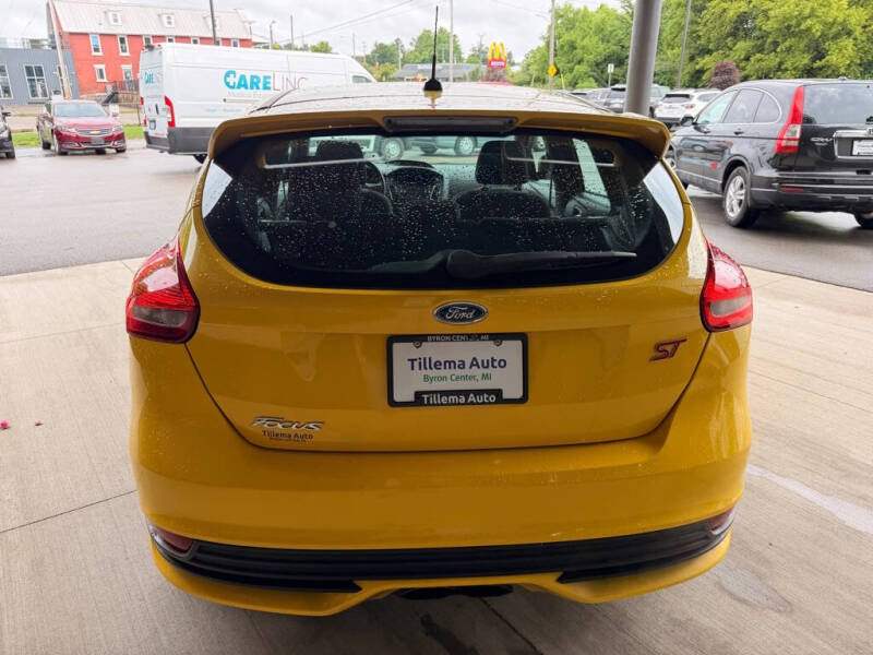 2017 Ford Focus ST