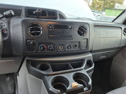 2012 Ford E-Series E-150