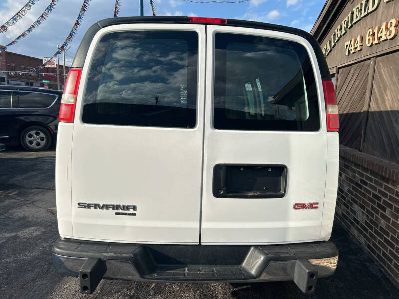 2015 GMC Savana 2500