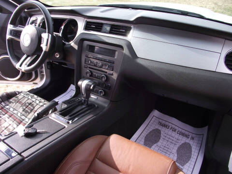 2010 Ford Mustang V6